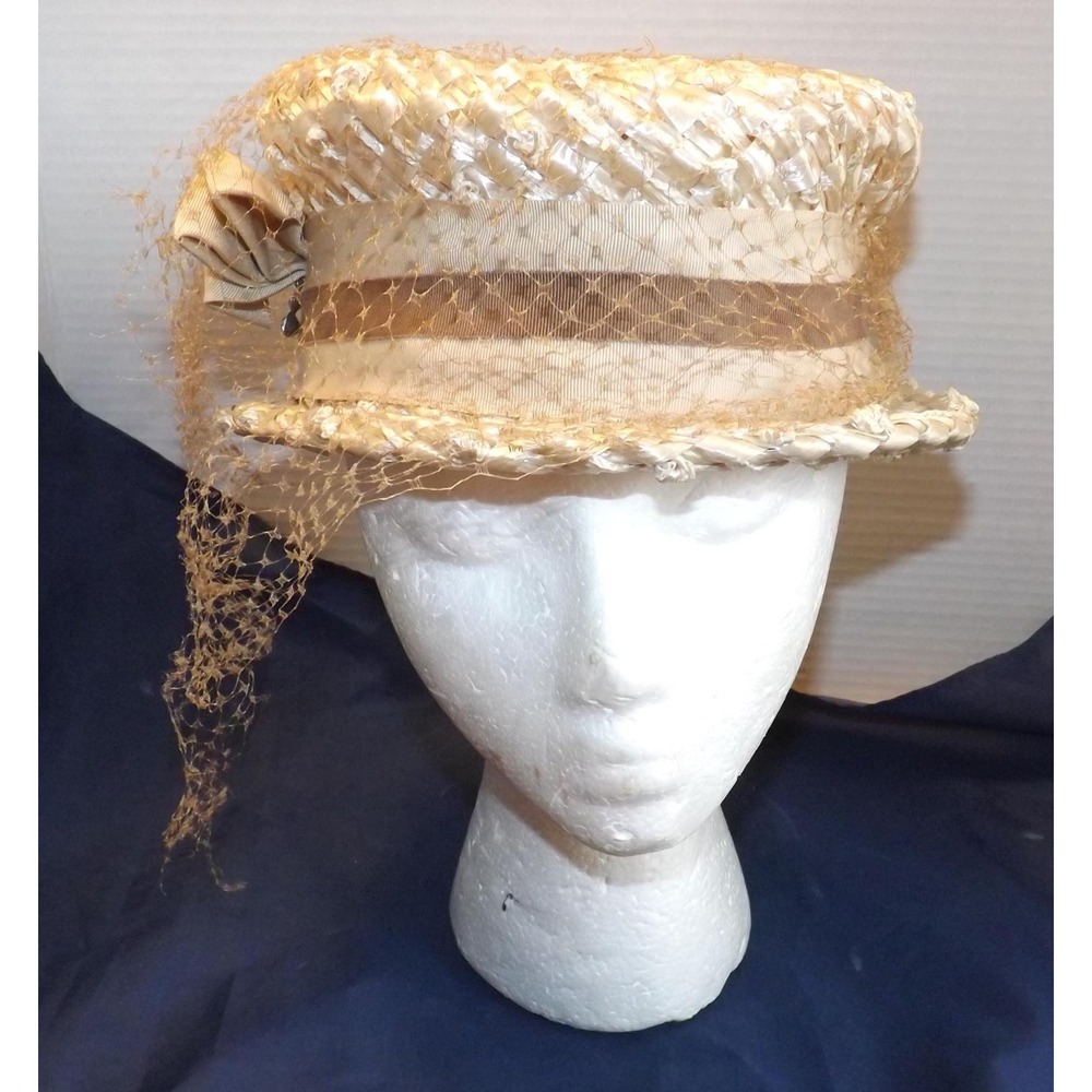 Vtg 1950s/60s Champagne Straw Pillbox Hat with Birdcage Veil & Bow